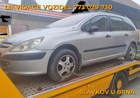 Fotografie likvidace vozidel Slavkov u Brna